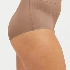 Beste deal 😀 Spanx Thinstincts 2.0 - Brief - Kleur Cafe Au Lait (Dark Nude) - Maat 1X (XXL) ⌛ -Goedkope badmode winkel 512x840 1
