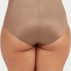 Beste deal 😀 Spanx Thinstincts 2.0 - Brief - Kleur Cafe Au Lait (Dark Nude) - Maat 1X (XXL) ⌛ -Goedkope badmode winkel 512x840