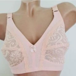 Groothandel 🌟 Merkloos Dames Beugelloze BH Met Kant 90B Beige 😍