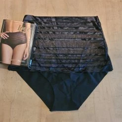 Kopen ✨ Love And Bra Elegante Lycra Slip Met Hoge Talie En Onzichtbaar, Licht Doorzichtig ZWART Maat L ✨ -Goedkope badmode winkel 550x530