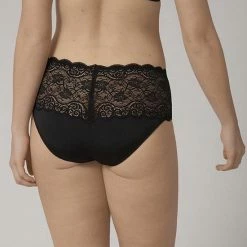 Groothandel 🥰 Triumph Amourette 300 Maxi X Slip - Zwart - Maat 40 👍 -Goedkope badmode winkel 550x611 50