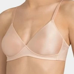 Aanbiedingen 🔔 TRIUMPH BH Soft Sensation - 85B - Beige 😍