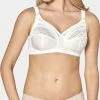 Goedkoop 🔥 TRIUMPH BH Claudette 104 N - 90C - Wit 😍 -Goedkope badmode winkel 550x648 4