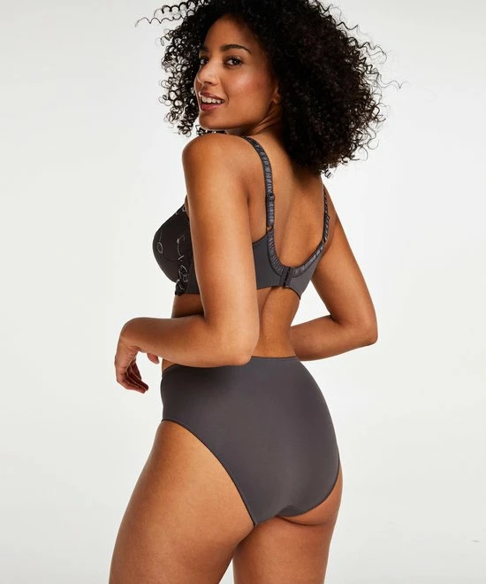 Groothandel π Hunkemöller Niet Voorgevormde Beugel Bh Diva - Maat F80 β 9 Groothandel π Hunkemöller Niet Voorgevormde Beugel Bh Diva - Maat F80 β - Afbeelding 7